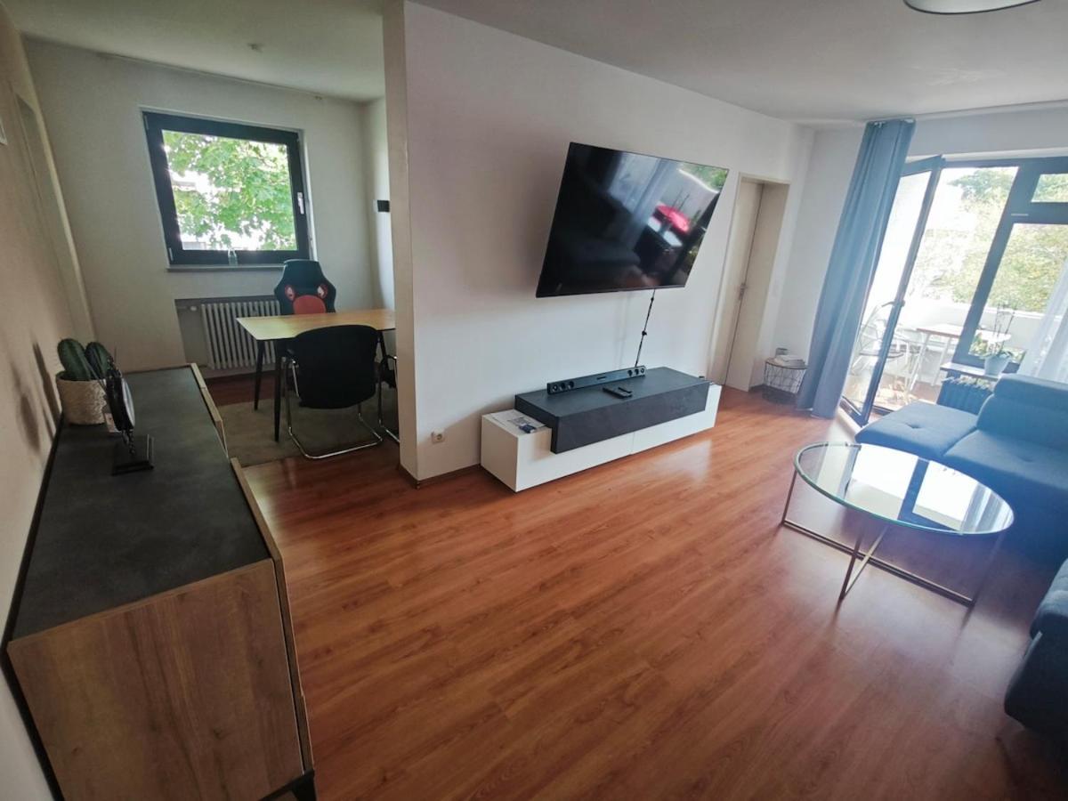 2 In Metro Location *